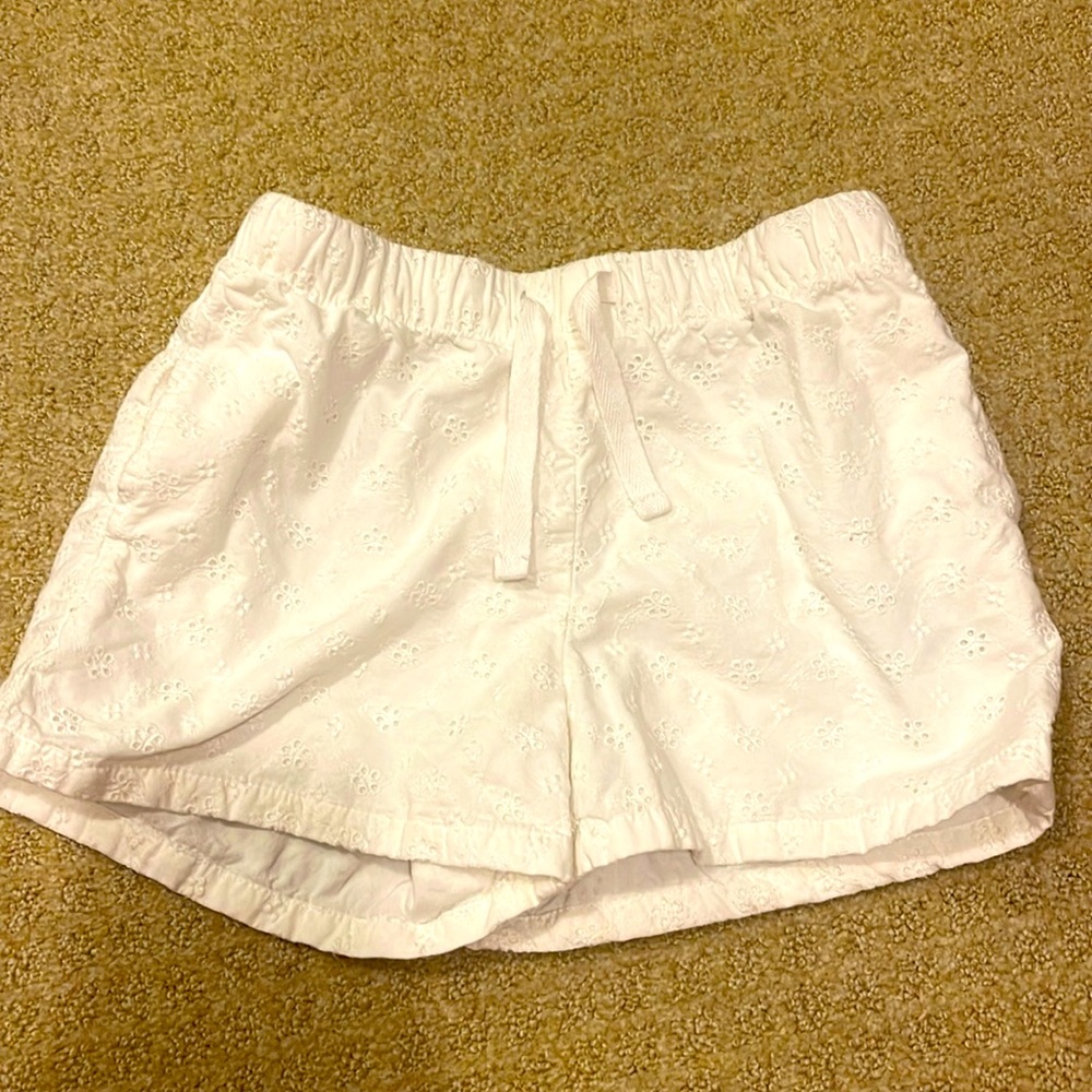 Cat & Jack Girls White Cotton Shorts with floral design imbedded